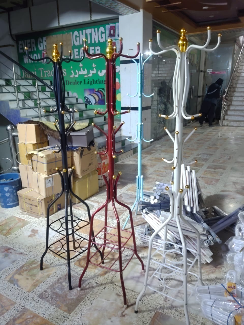 Durable and Space-Saving Design  Metal Coat & Hat Stand with Round Wooden Base – Multi-Purpose Jacket Organizer