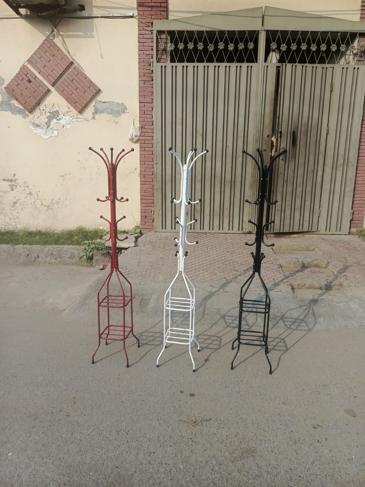 Durable and Space-Saving Design  Metal Coat & Hat Stand with Round Wooden Base – Multi-Purpose Jacket Organizer