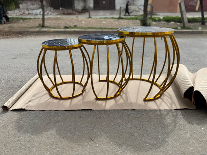 New elegant design 3 pc round nesting table set with wooden marble texture top and metal frame for living room