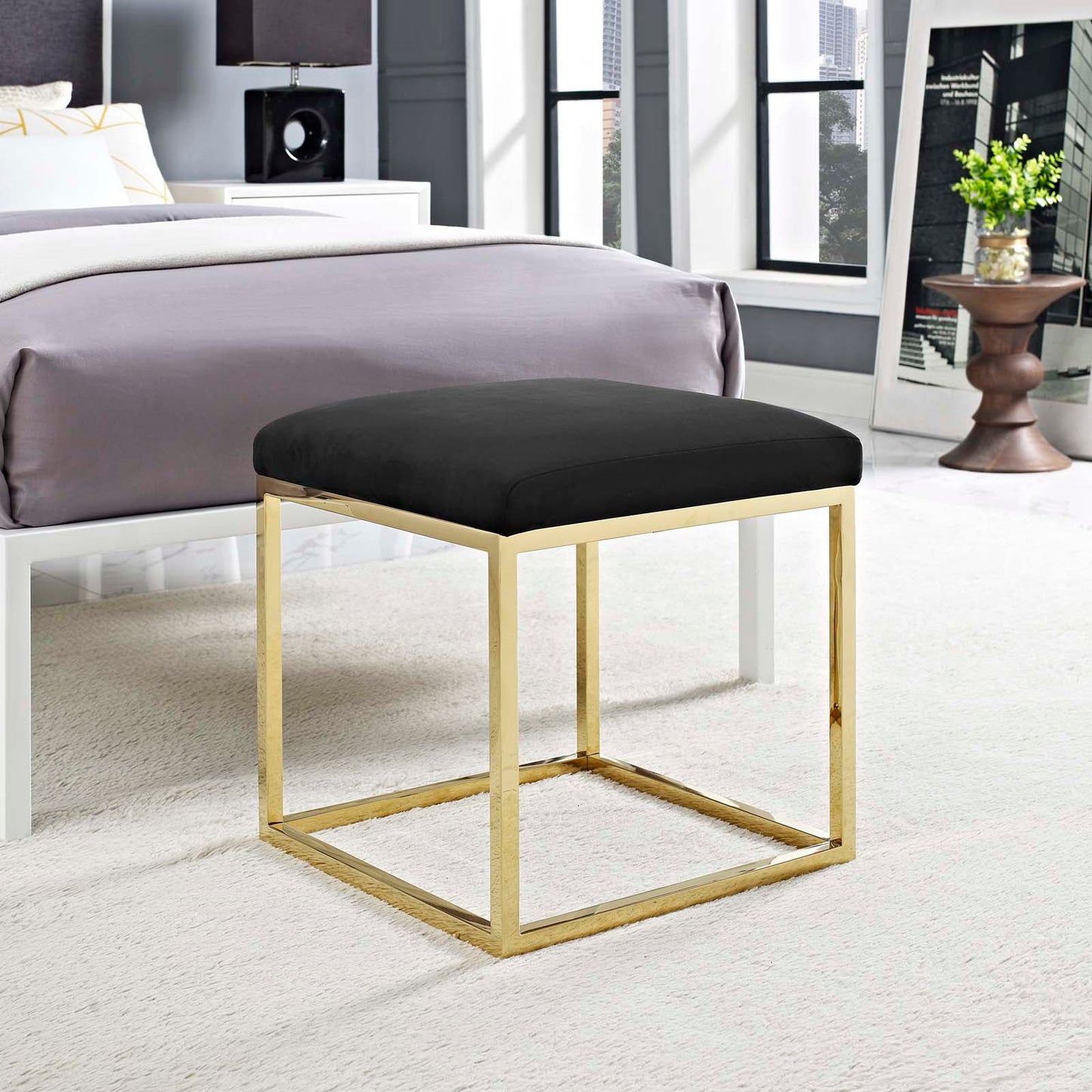 Saqure Stool Golden Fram For Living Room Décor